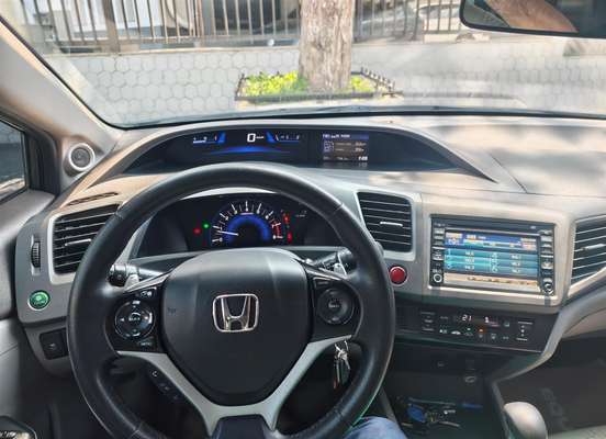 HONDA-CIVIC-2012
