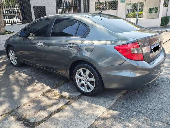 HONDA-CIVIC-2012