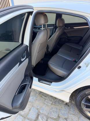 HONDA-CIVIC-2020