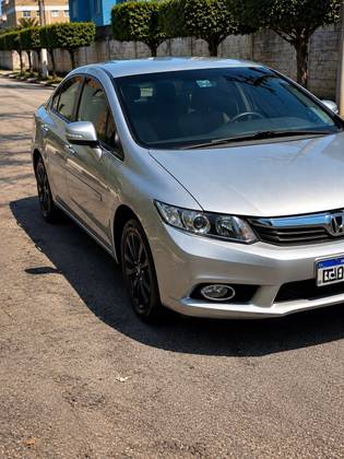 HONDA CIVIC 2.0 LXR 16V FLEX 4P AUTOMÁTICO