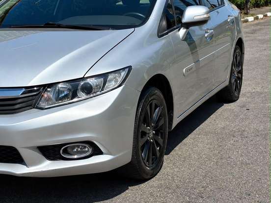 HONDA-CIVIC-2.0 LXR 16V FLEX 4P AUTOMÁTICO HONDA-CIVIC-2013