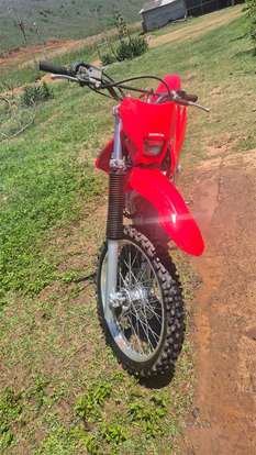 HONDA-CRF 250F-2023