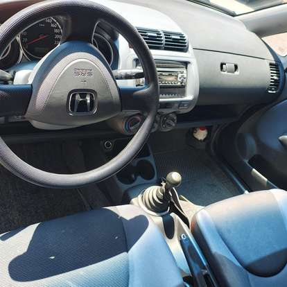 HONDA-FIT-2003