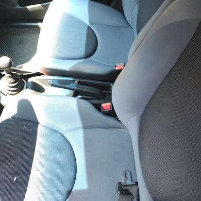 HONDA-FIT-2003