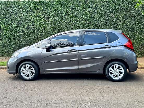 HONDA-FIT-2021