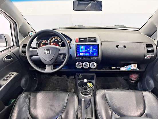 HONDA-FIT-2007