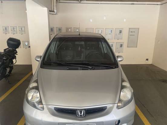 HONDA-FIT-2006