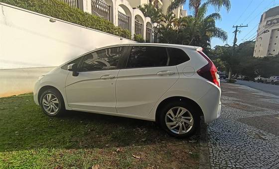 HONDA FIT 1.5 LX 16V FLEX 4P AUTOMÁTICO