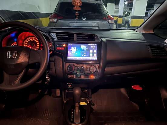 HONDA-FIT-2014