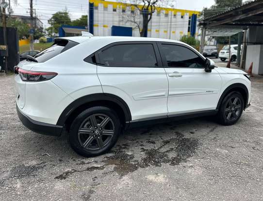 HONDA-HR-V-2023