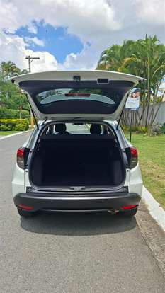 HONDA-HR-V-2021