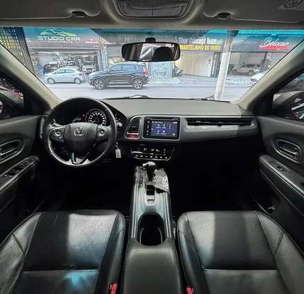 HONDA-HR-V-2017