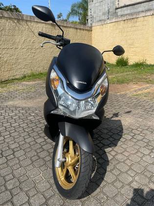 HONDA PCX 