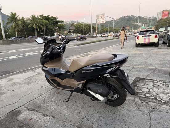 HONDA-PCX 160 DLX-2024