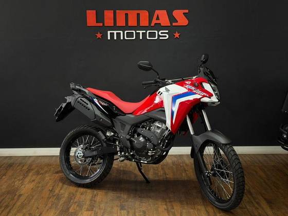 HONDA XRE 300 SAHARA RALLY 