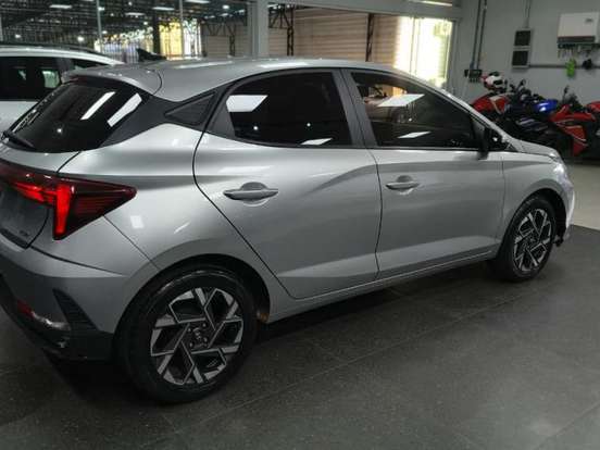 HYUNDAI-HB20-1.0 TGDI FLEX COMFORT AUTOMÁTICO HYUNDAI-HB20-2023