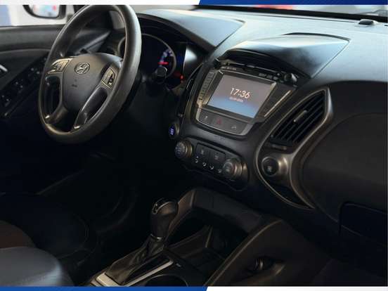 HYUNDAI-IX35-2.0 MPFI GL 16V FLEX 4P AUTOMÁTICO HYUNDAI-IX35-2017