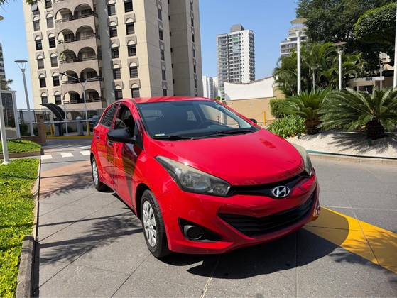 HYUNDAI HB20 1.0 COMFORT PLUS 12V FLEX 4P MANUAL
