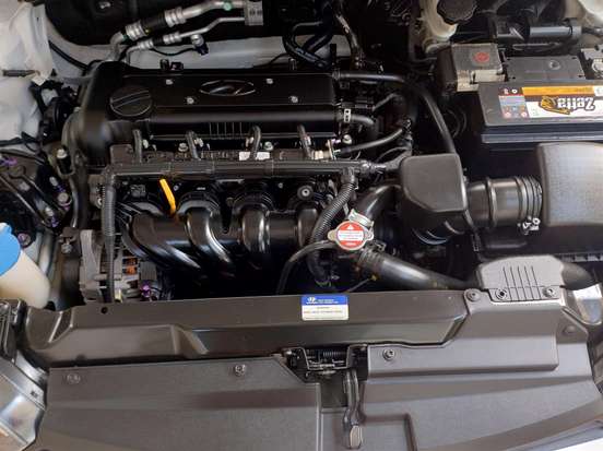 HYUNDAI-HB20X-1.6 16V STYLE FLEX 4P AUTOMÁTICO HYUNDAI-HB20X-2015