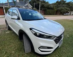 HYUNDAI TUCSON 1.6 16V T-GDI GASOLINA GLS ECOSHIFT HYUNDAI TUCSON 1.6 16V T-GDI GASOLINA GLS ECOSHIFT