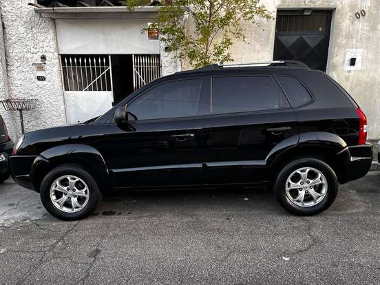 HYUNDAI-TUCSON-2009