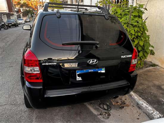 HYUNDAI-TUCSON-2009