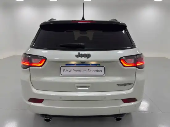 JEEP-COMPASS-2.0 HURRICANE 4 TURBO GASOLINA BLACKHAWK AT9 JEEP-COMPASS-2024
