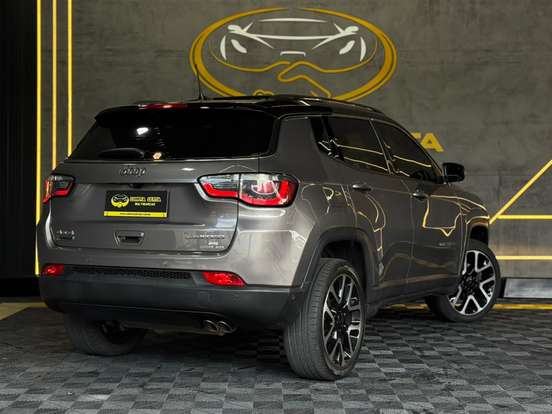 JEEP-COMPASS-2.0 16V DIESEL LIMITED 4X4 AUTOMÁTICO JEEP-COMPASS-2019