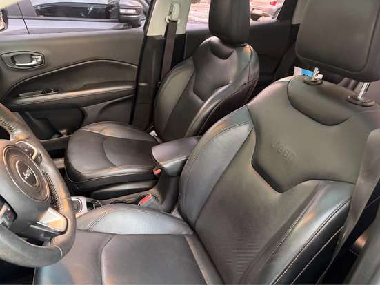 JEEP-COMPASS-2.0 16V DIESEL LONGITUDE 4X4 AUTOMÁTICO JEEP-COMPASS-2019