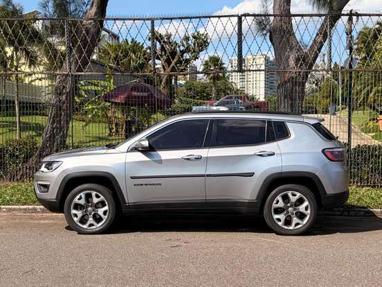 JEEP-COMPASS-2.0 16V DIESEL LONGITUDE 4X4 AUTOMÁTICO JEEP-COMPASS-2019