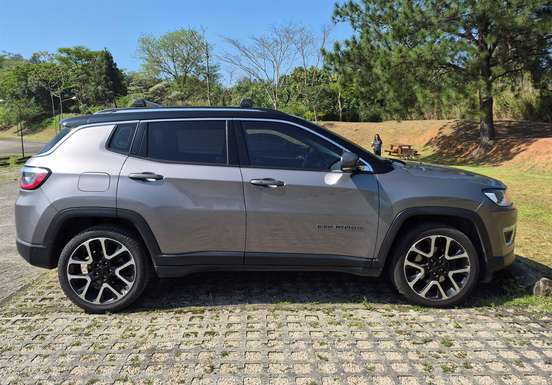 JEEP-COMPASS-2020