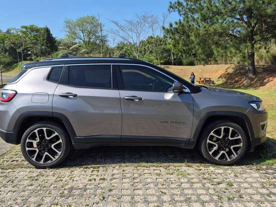 JEEP-COMPASS-2.0 16V FLEX LIMITED AUTOMÁTICO JEEP-COMPASS-2020