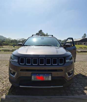 JEEP-COMPASS-2020
