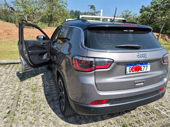 JEEP-COMPASS-2.0 16V FLEX LIMITED AUTOMÁTICO JEEP-COMPASS-2020