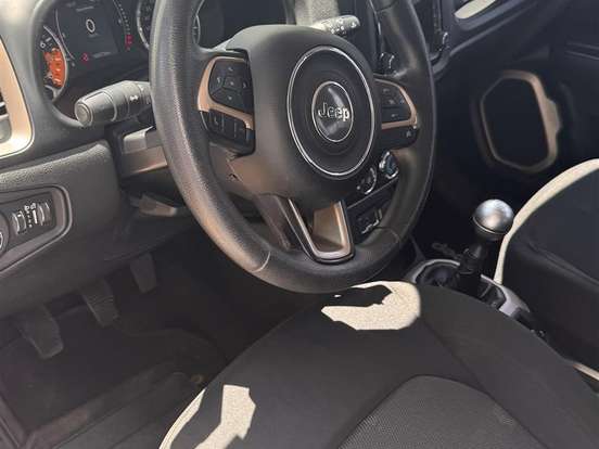 JEEP-RENEGADE-1.8 16V FLEX SPORT 4P MANUAL JEEP-RENEGADE-2015