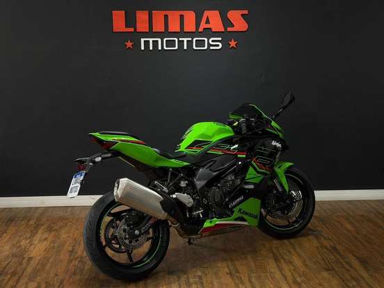 KAWASAKI-NINJA 300-2024