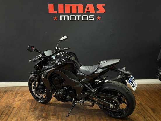 KAWASAKI-Z1100 KAWASAKI-Z1100-2026