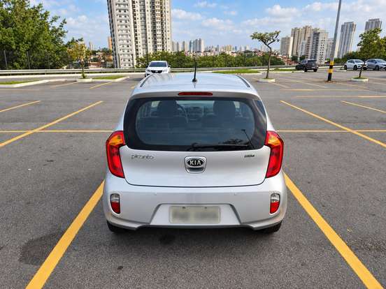 KIA-PICANTO-2015