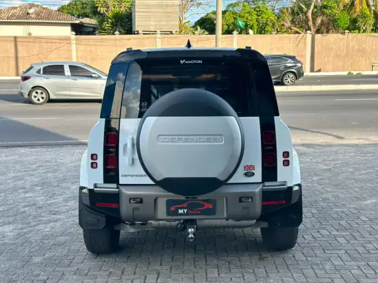 LAND ROVER-DEFENDER-3.0 D300 TURBO DIESEL MHEV 110 X-DYNAMIC SE AWD AUTOMÁTICO LAND ROVER-DEFENDER-2023
