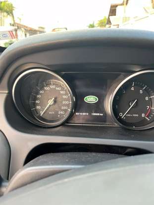LAND ROVER-DISCOVERY SPORT-2016