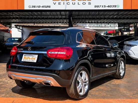 MERCEDES-BENZ-GLA 200-1.6 CGI ADVANCE 16V TURBO FLEX 4P AUTOMÁTICO MERCEDES-BENZ-GLA 200-2016