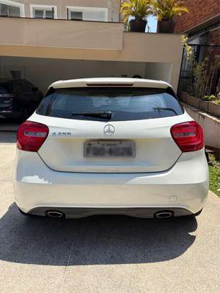 MERCEDES-BENZ-A 200-2014