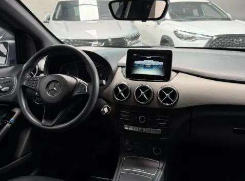 MERCEDES-BENZ-B 200-2015