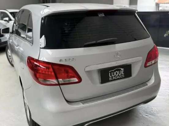 MERCEDES-BENZ-B 200-1.6 TURBO 16V FLEX 4P AUTOMATIZADO MERCEDES-BENZ-B 200-2015