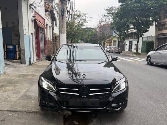 Mercedes-Benz C 200 2.0 CGI Avantgarde 16V Gasolina 4P Automático