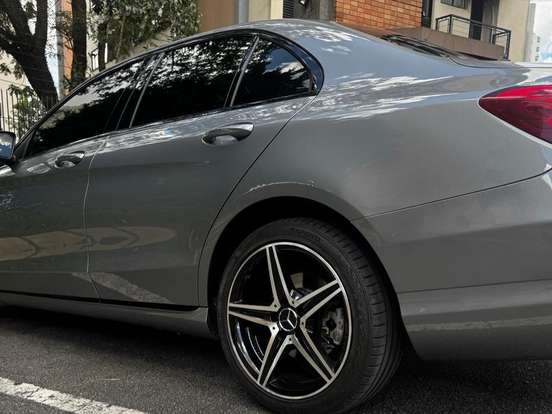 MERCEDES-BENZ-C 200-2.0 CGI AVANTGARDE 16V GASOLINA 4P AUTOMÁTICO MERCEDES-BENZ-C 200-2016