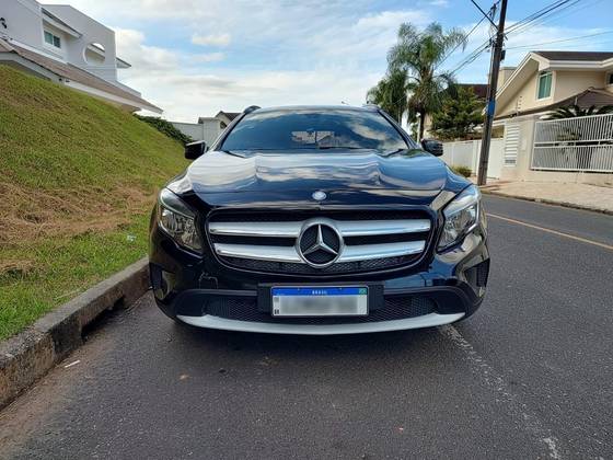 MERCEDES-BENZ GLA 200 1.6 CGI ADVANCE 16V TURBO FLEX 4P AUTOMÁTICO