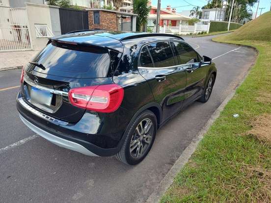 MERCEDES-BENZ-GLA 200-1.6 CGI ADVANCE 16V TURBO FLEX 4P AUTOMÁTICO MERCEDES-BENZ-GLA 200-2015