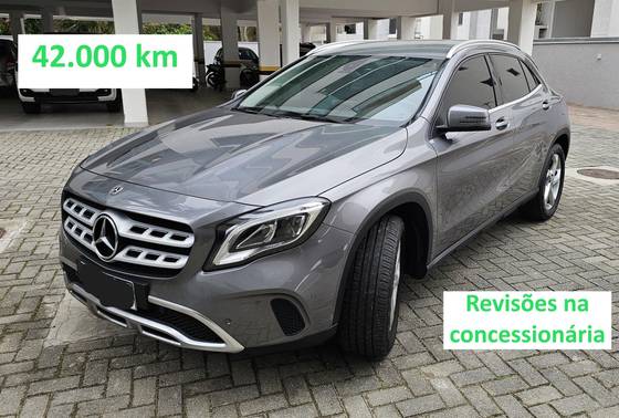 Mercedes-Benz GLA 200 1.6 CGI Flex Advance 7G-DCT