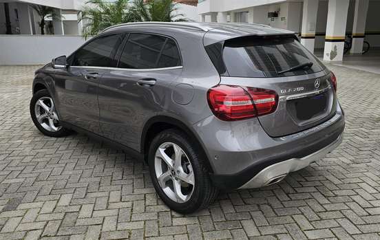 MERCEDES-BENZ-GLA 200-2018